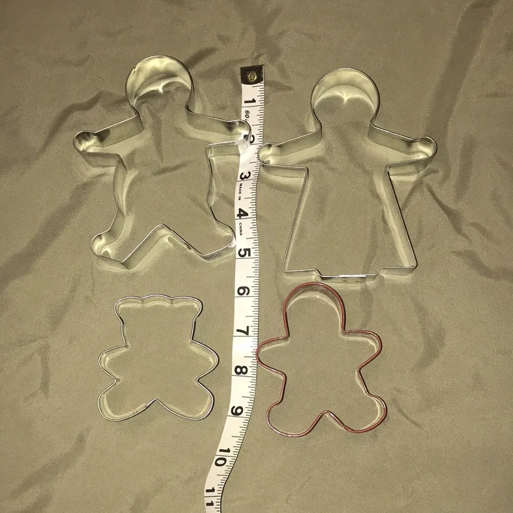 Lot of 4 Metal Sugar Cookie Cutters: Gingerbread Man Men People Teddy Bear